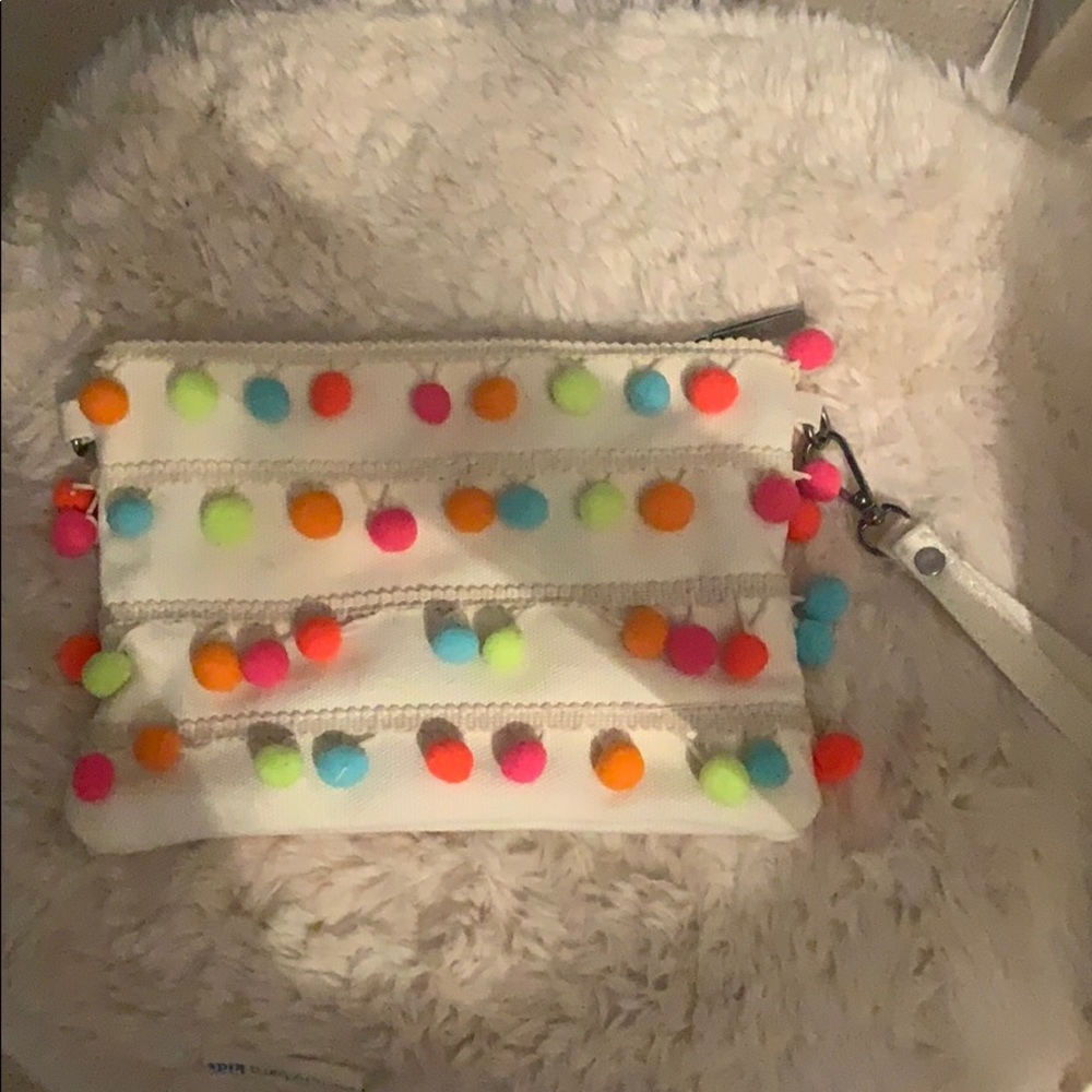 pom pom purse